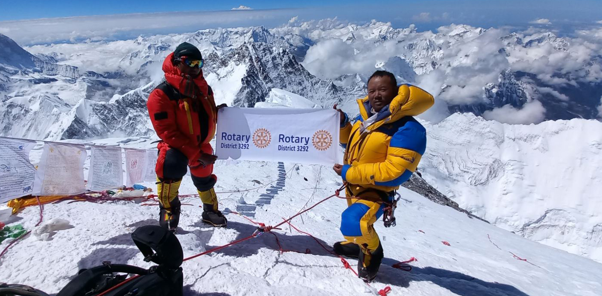 Rotary flag on top of Everest